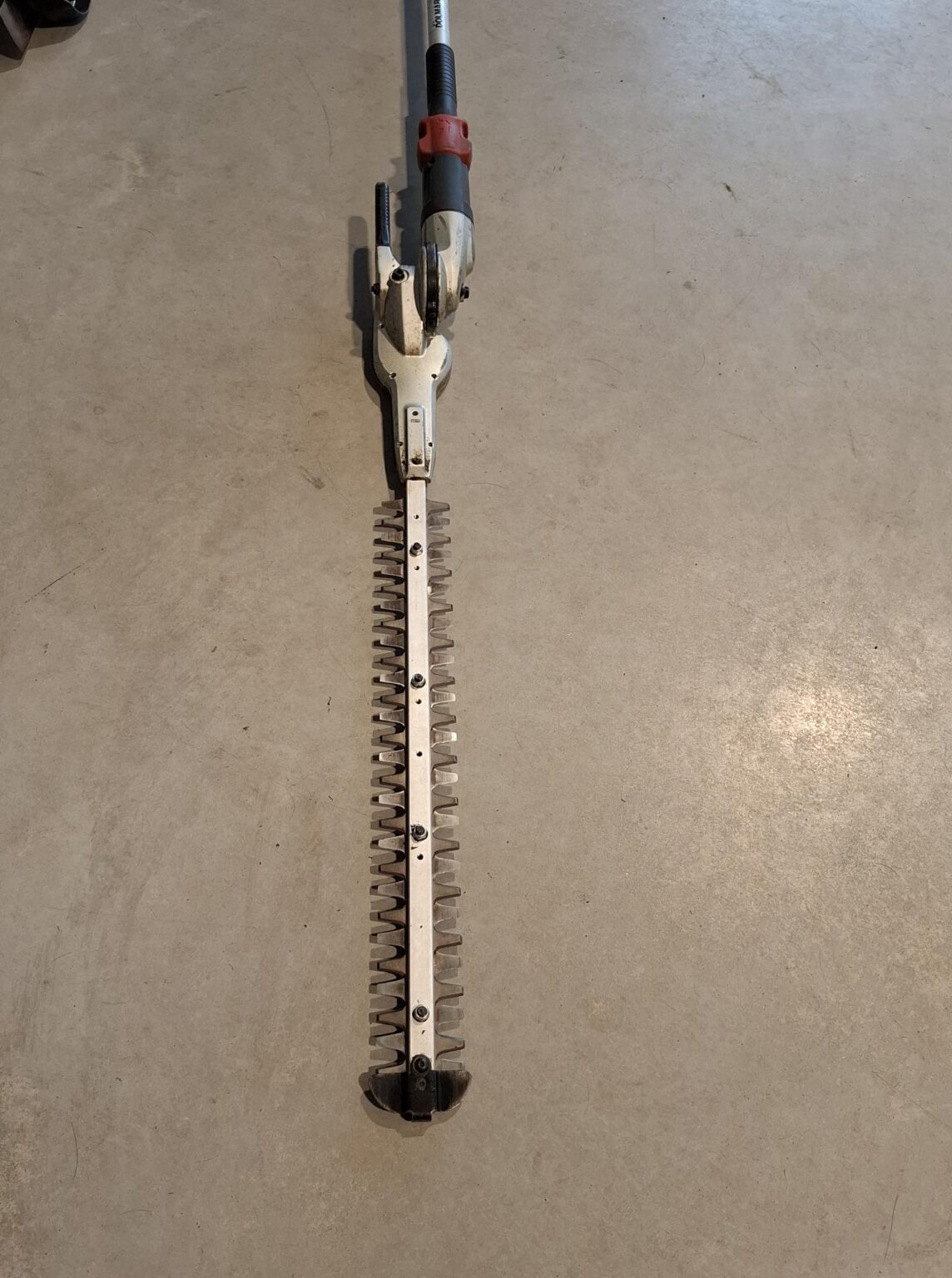 Dolmar Multitool kantensnijder en heggenschaar - Afbeelding 2
