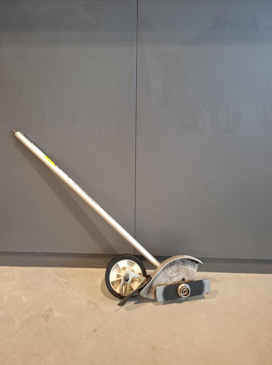 Dolmar Multitool kantensnijder en heggenschaar - Afbeelding 3
