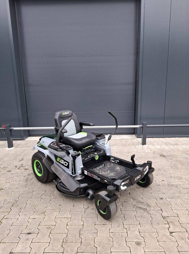 Demo Ego Z6 zero turn accu zitmaaier 107 cm maaidek mulch