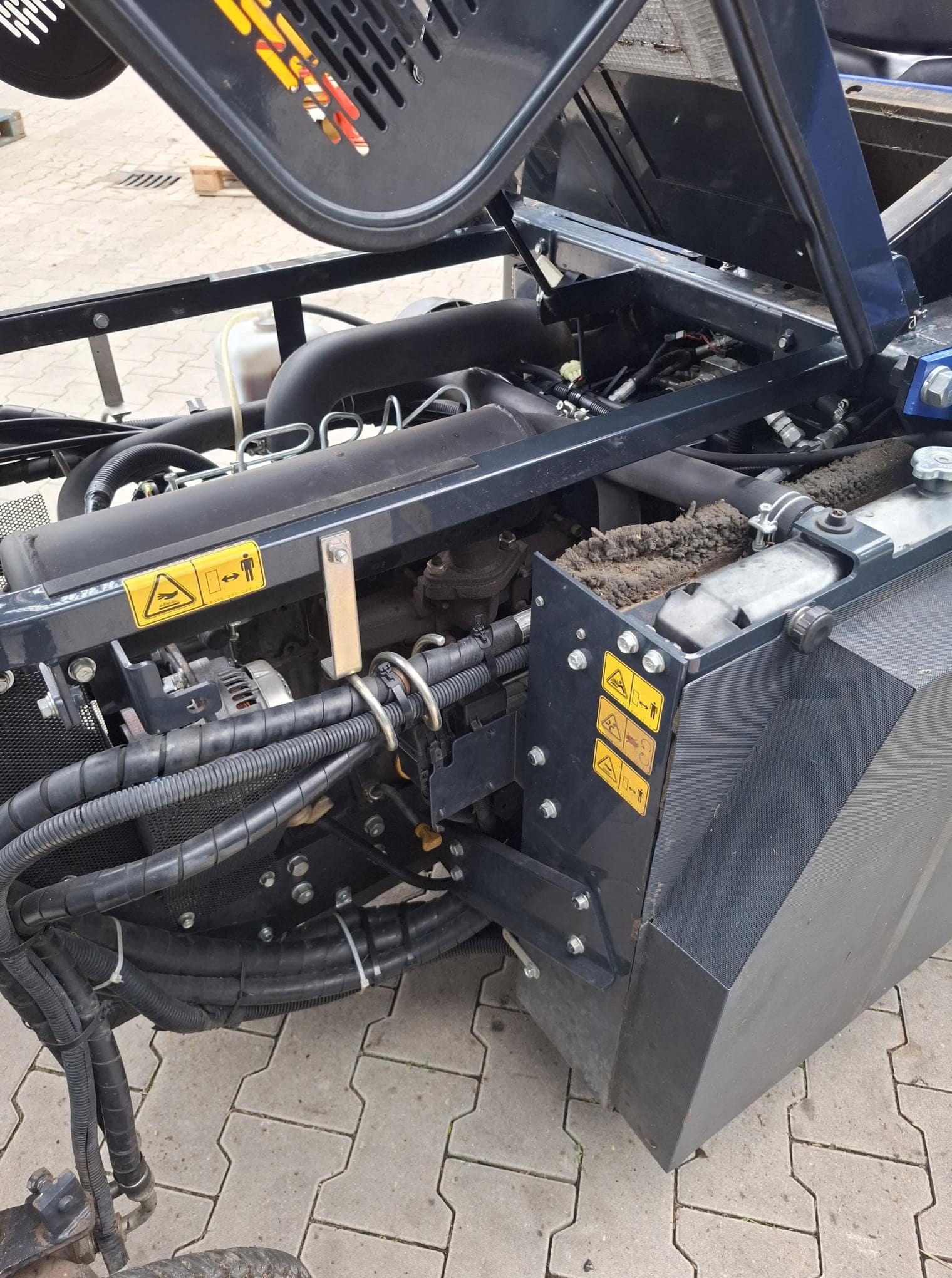 Iseki SF450 frontmaaier 50 pk 152cm hoogkiepbak - Afbeelding 9