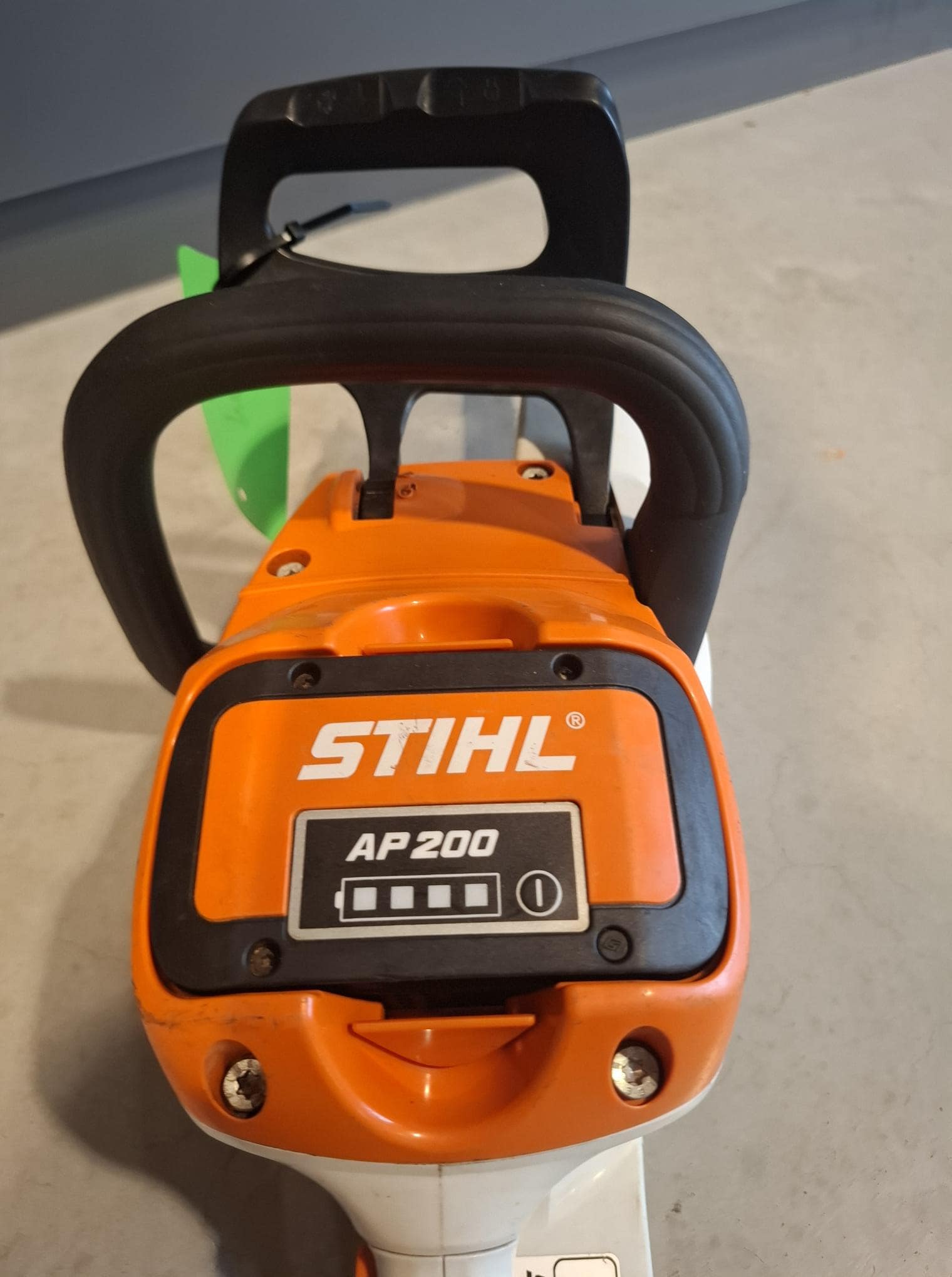 Stihl MSA 160C accu kettingzaag set incl accus en lader - Afbeelding 2