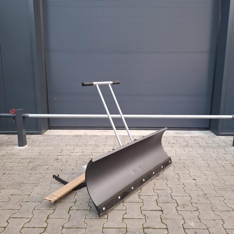 Stiga sneeuwschuif 120 cm park St1404